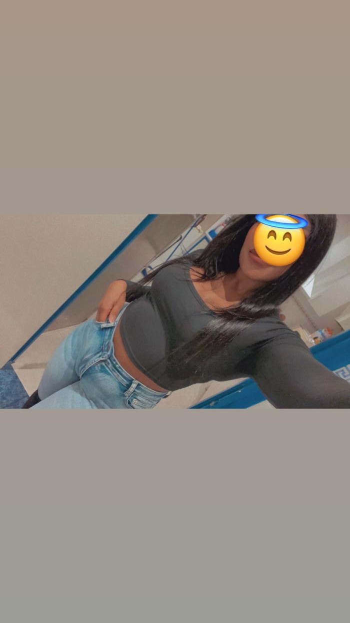 Lia, jovencita muy cariñosa y juguetona!