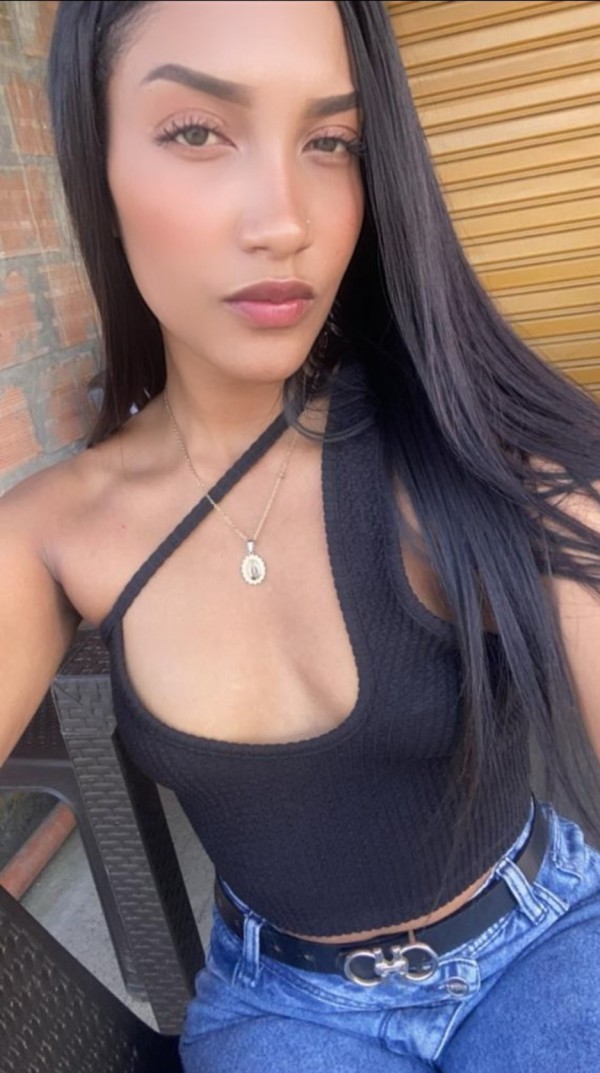 ORIANA LATINA , Tu mejor compañía