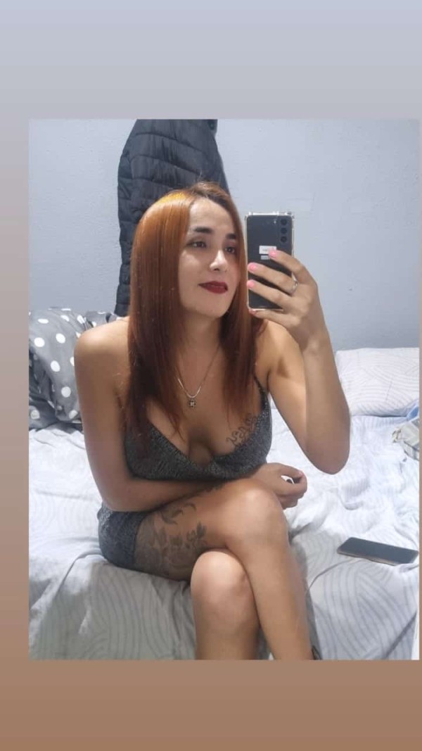 Ardiente cachonda guarrilla garganta profunda fies