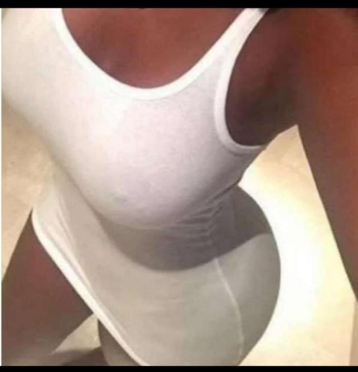 sexy morenota en Vendrell muy divertida y curiosa