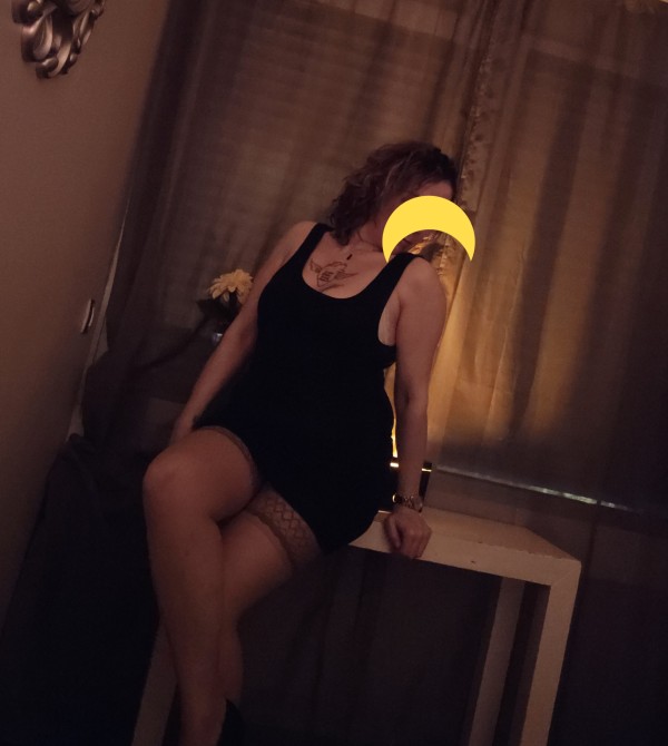 REBECA ESPAÑOLA INDEPENDIENTE