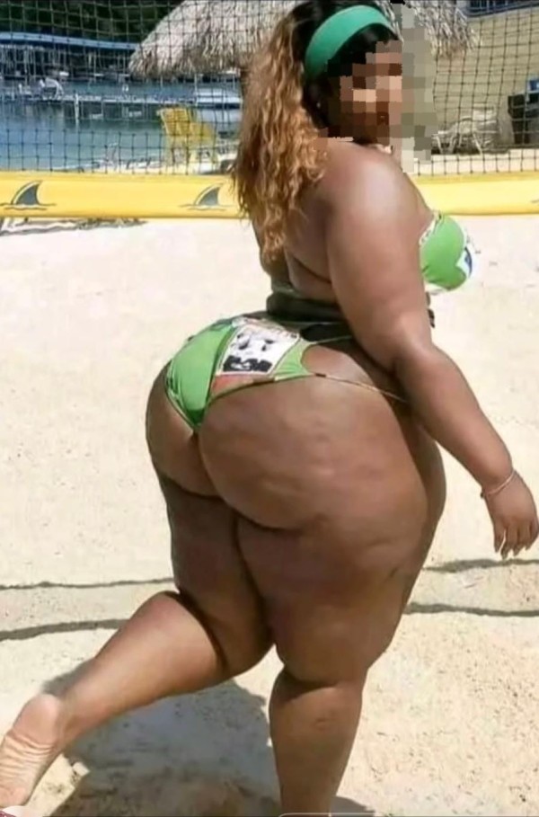 SARITA MUY JUGUETONA