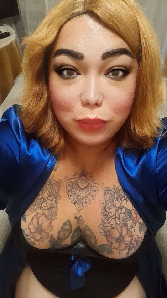 Aproveitem Camila Lopes super activa pouco dias en OURENSE.664689098