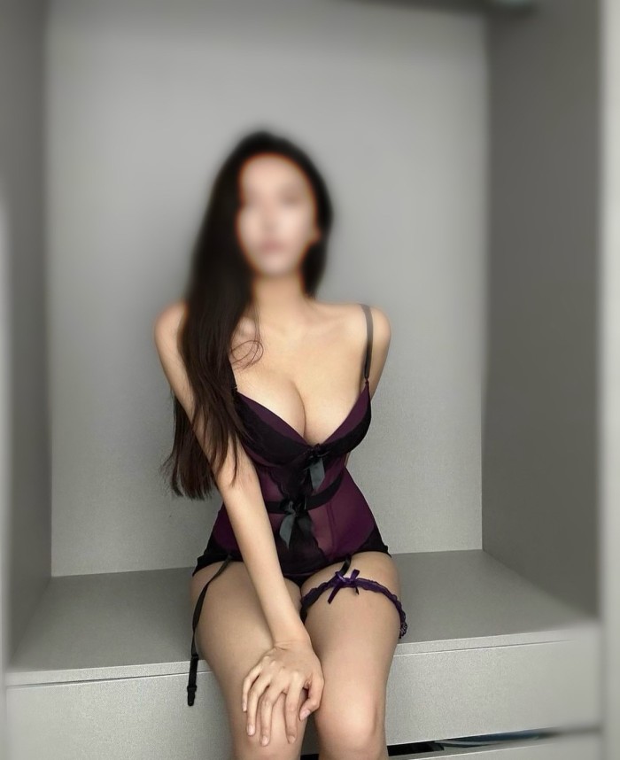 NUVEA BELLA !! FANTÁSTICA JAPONESA!!! Muy guapa