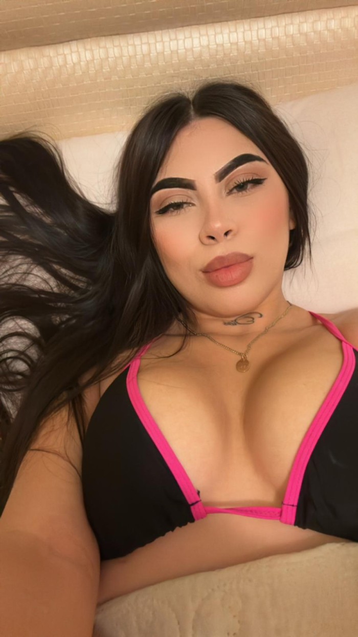 LATINA GUARRA Y GANOSA