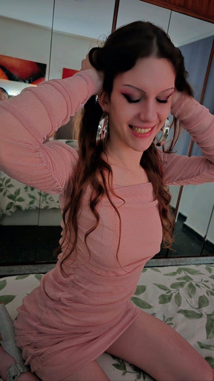 MIA NIÑATA TRAVIESA Y CACHONDA 24 HORAS