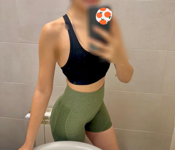 MASAJISTA TITULADA 21 AÑITOS DESDE