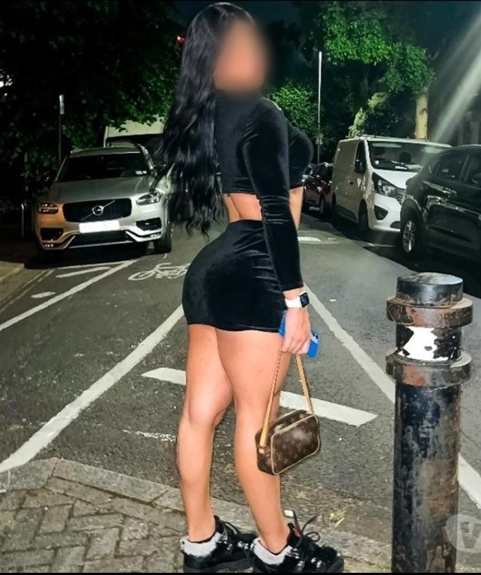 FIESTAS SEXO MASSAGE ACTIVA DOMINANTE