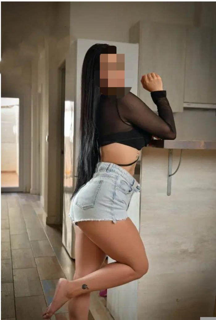 MULTIORGASMICA IMPLICADA FIESTERA