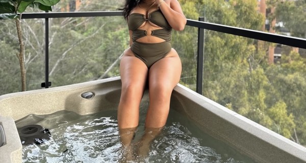 NUEVA EN ALBOX DISPONIBLE PARA TI MI AMOR