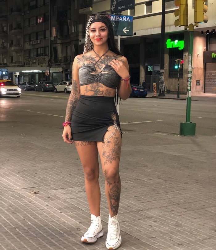 Fanny 23 años jugetona y divertida