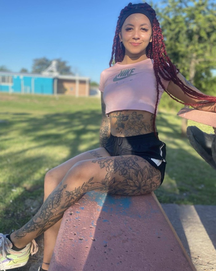 Fanny 23 años jugetona y divertida