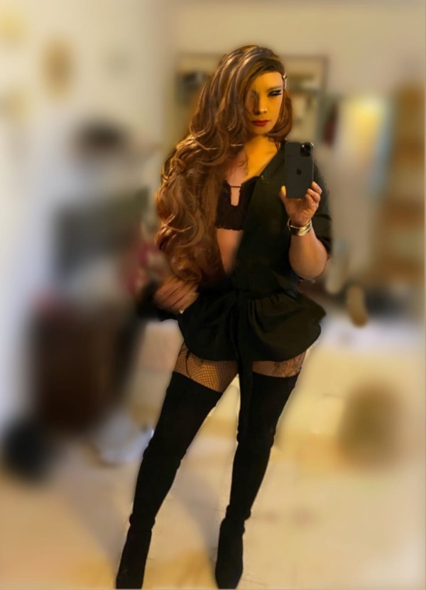 Aroha, preciosa trans impresionante!