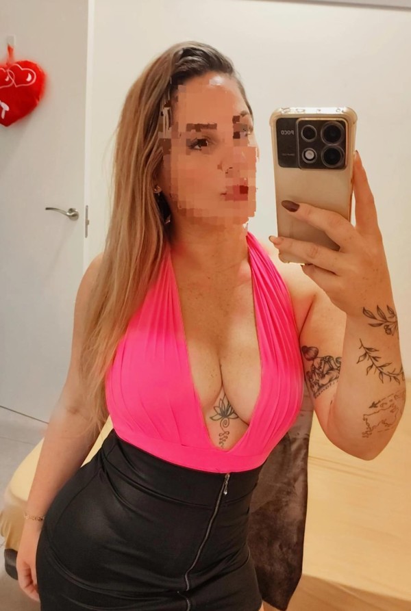AMIGAS EN ELDA FOLLAMOS BIEN RICO SIN TABUS, SIN PRISA, SALIDAS
