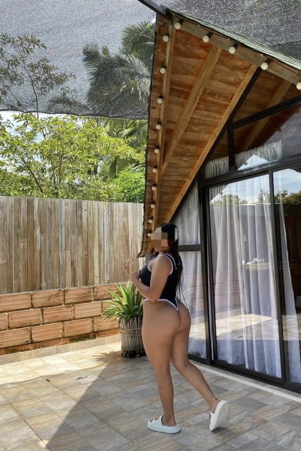 Estefania culona cachonda en Zaragoza