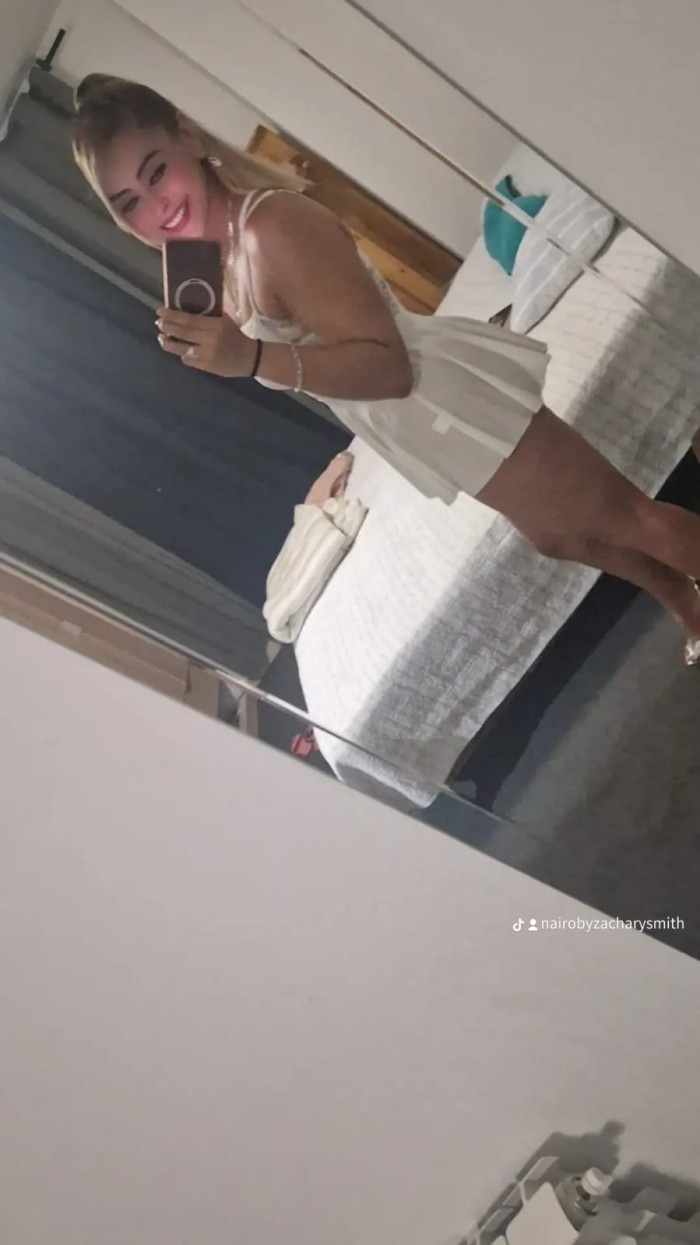 HERMOSA RUBIA MAJA Y FIESTERA DE AGUANTE