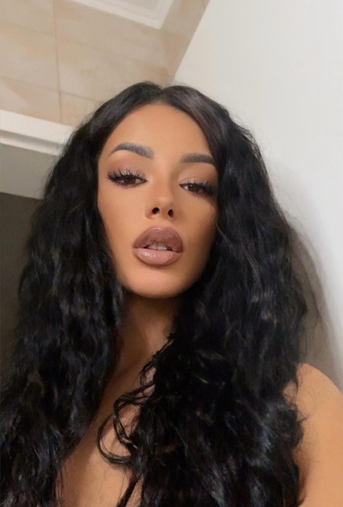 Morenaza   muy  implicada