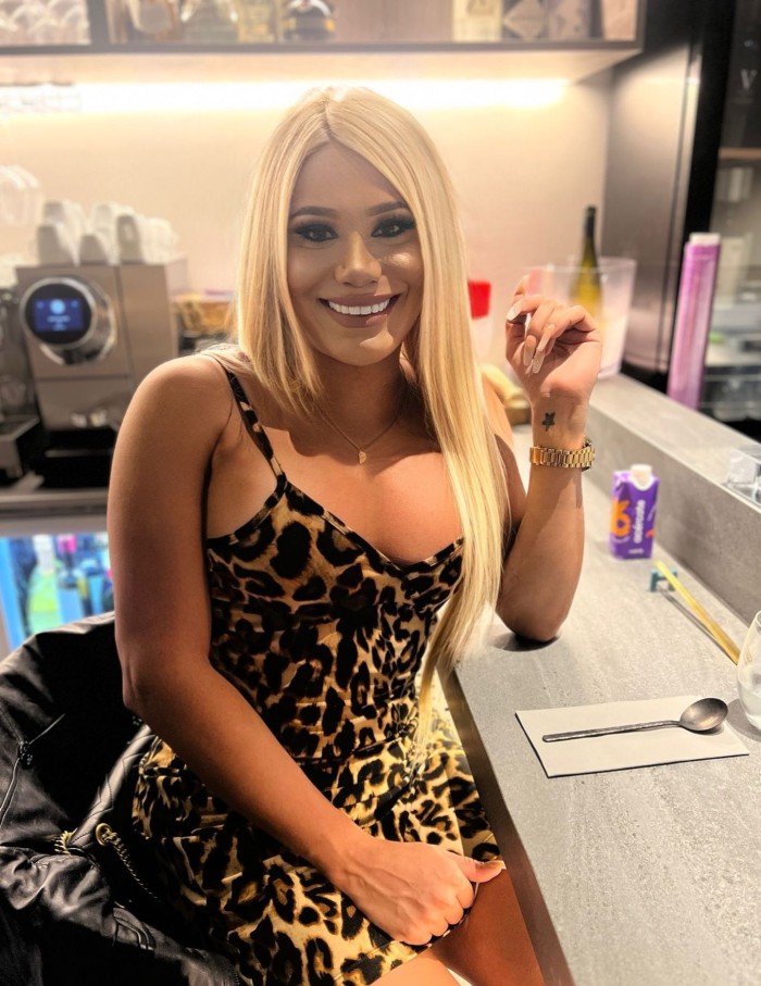 Guapa venezolana en tu ciudad