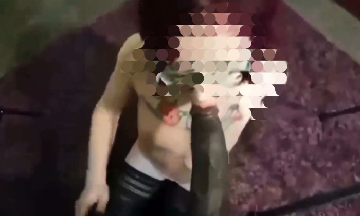 Chico negro africano con polla enorme