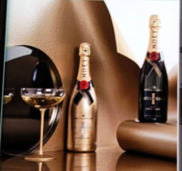 ¡PLAZAS PISO MUY DISCRETO *ESCORTS *GUAPAS *ELEGANTES! OPEN 24HRS