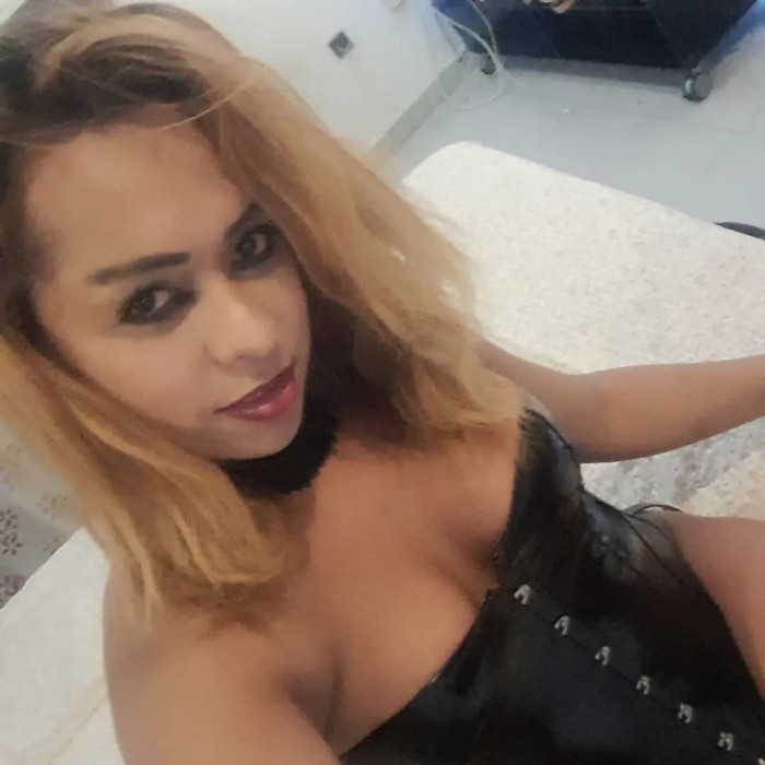 Travesty Bella cachonda