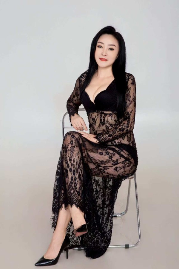 Chicas escorts simpaticas sexys muy calientes