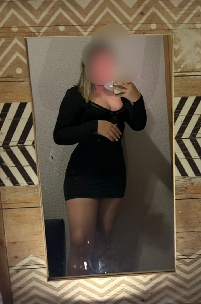 ZORRA JOVENCITA CON MUCHAS GANAS DE SER BIEN FOLLA