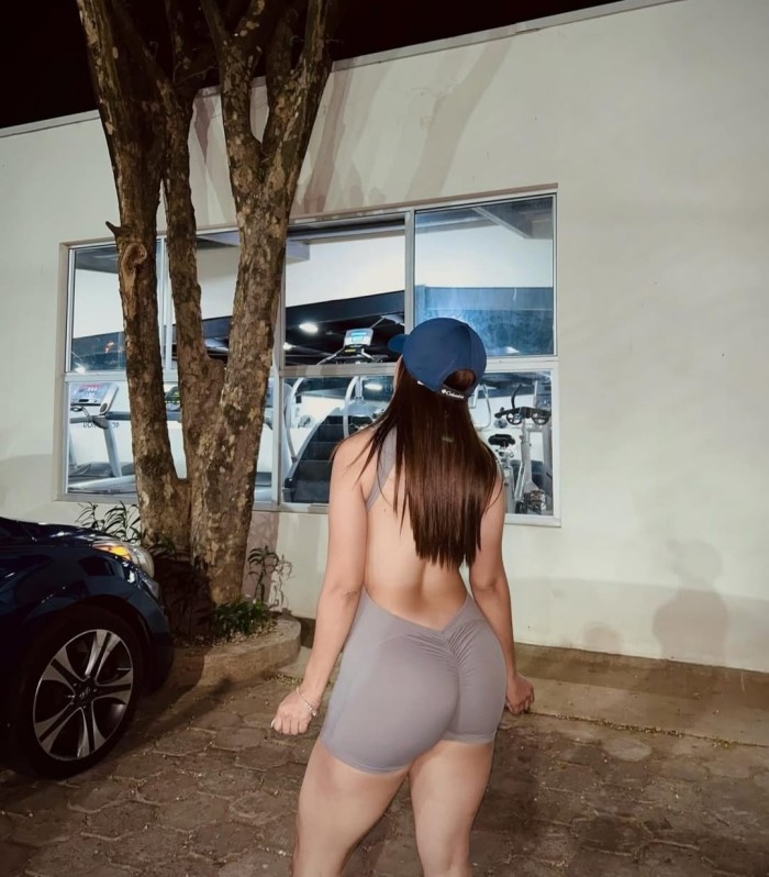 Paraguaya muy cachonda en Santiago