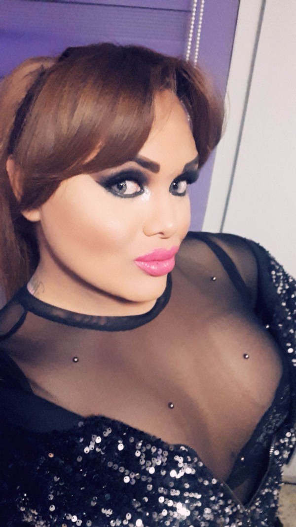ONLINE AMA TRANS MISTRESS