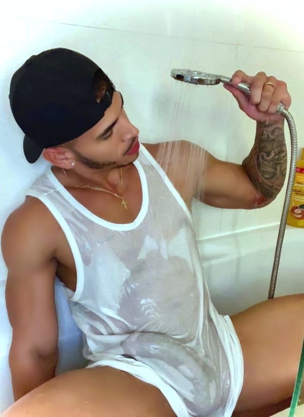 ACTIVO pollón, empotrador. Tengo ganas de follarte