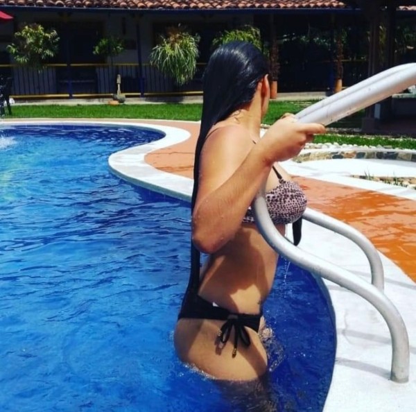 VALENTINA, COLOMBIANA RECIEN LLEGADA A FUENGIROLA