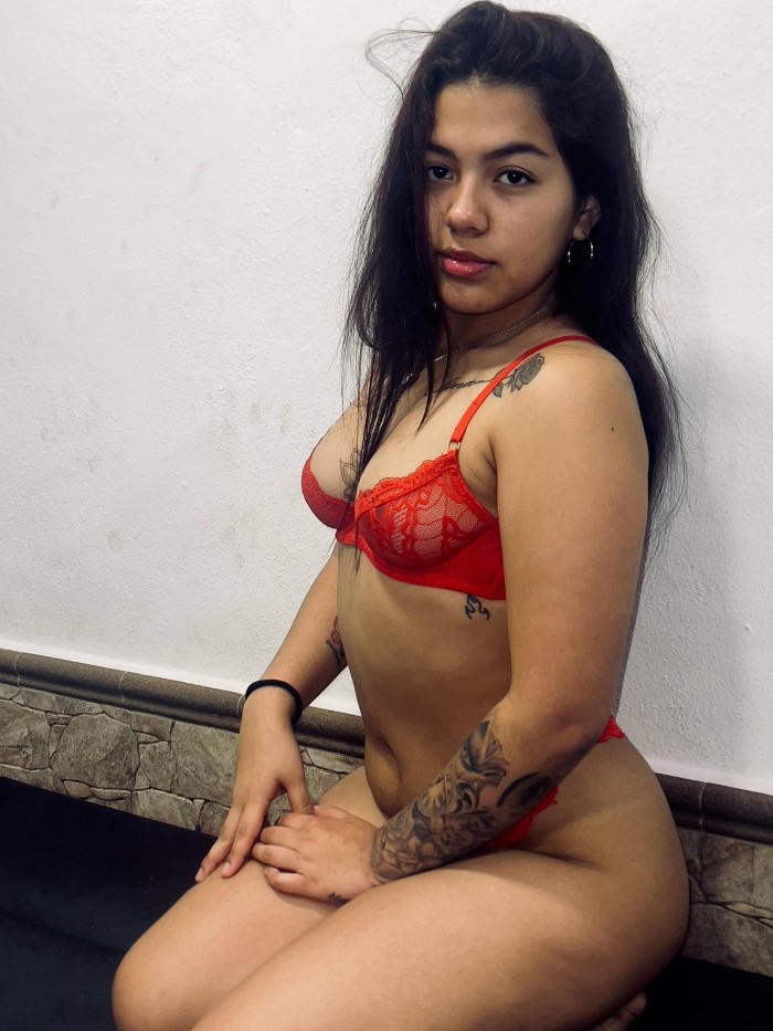 SEXO ARDIENTE Y COMPLACIENTE