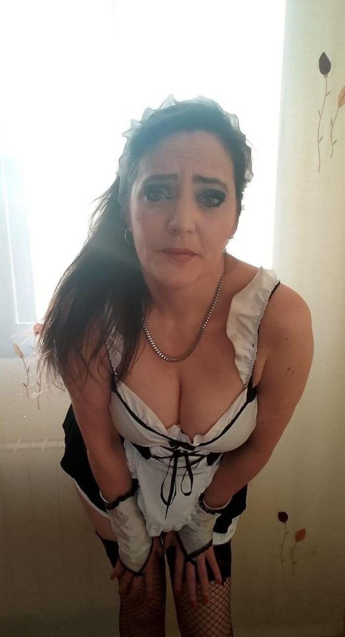 SOY ESE VICIO DE TU PIEL…SOY PROHIBIDO…FIESTERA. GURRA, MORBO,…