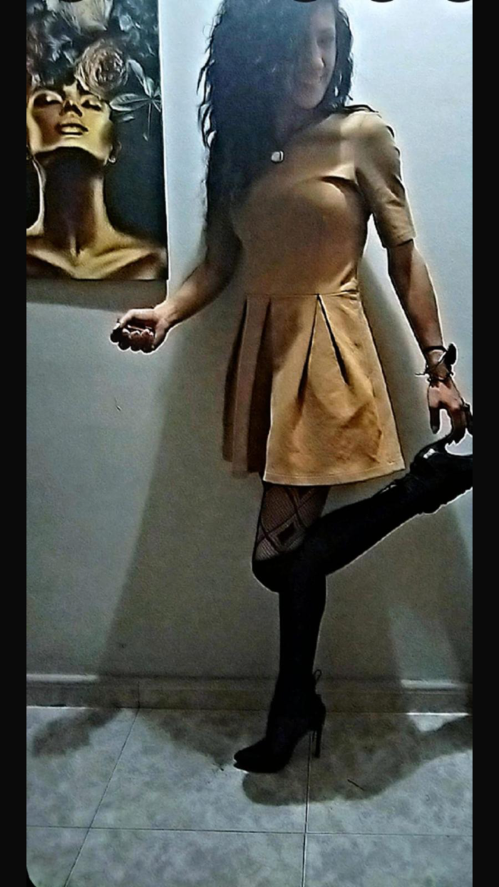 Española MUY BUENA Cerca d la Romana y Salidas