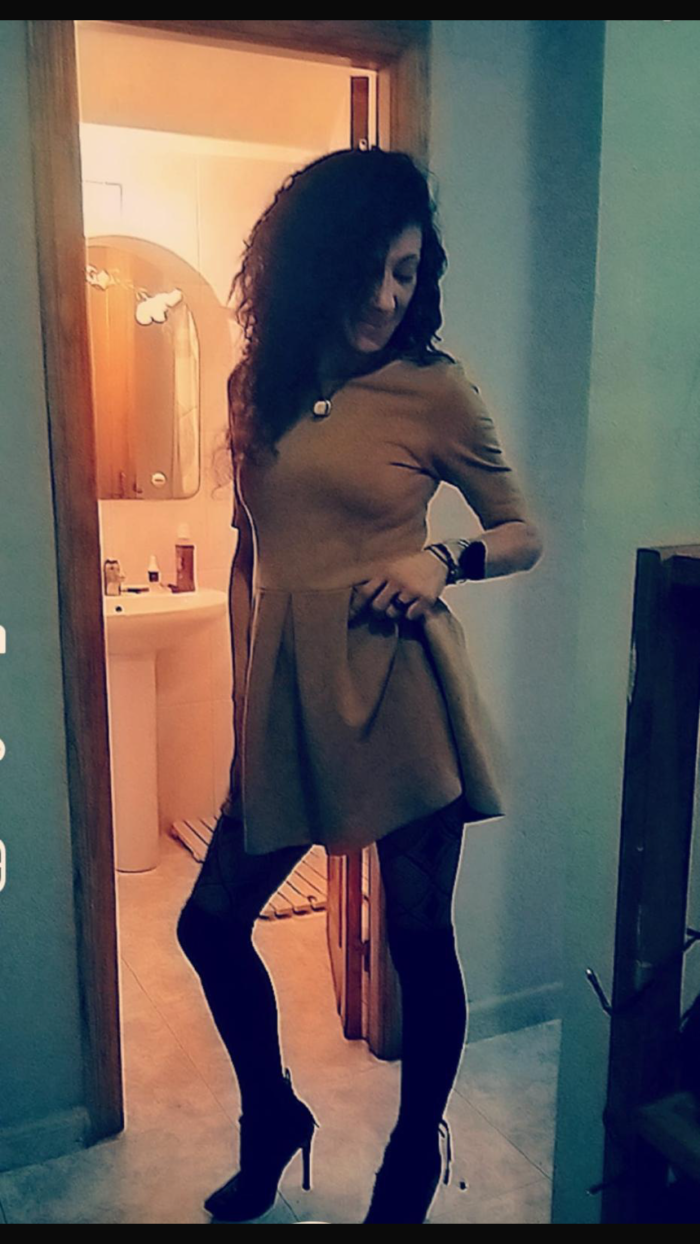 Española fiestera morbosa CERCA D LA ROMANA