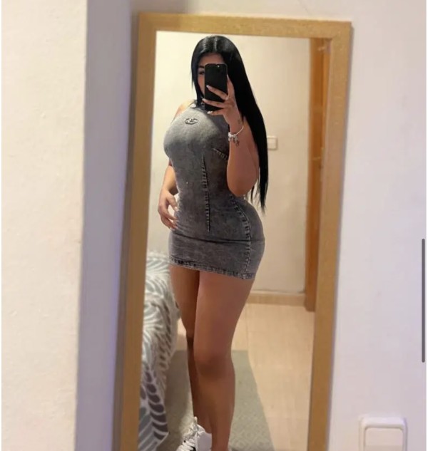 Venezolana primera vez en lerida apasionada y caliente