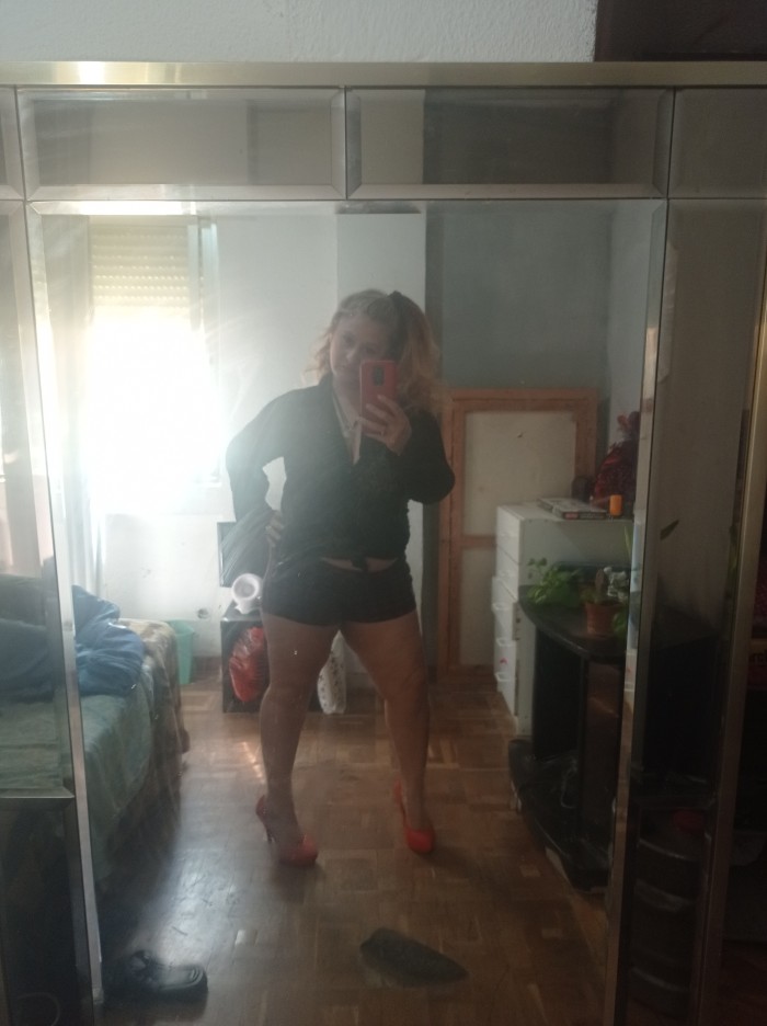 Carolina Madrid hotel y domicilio tm azul particul