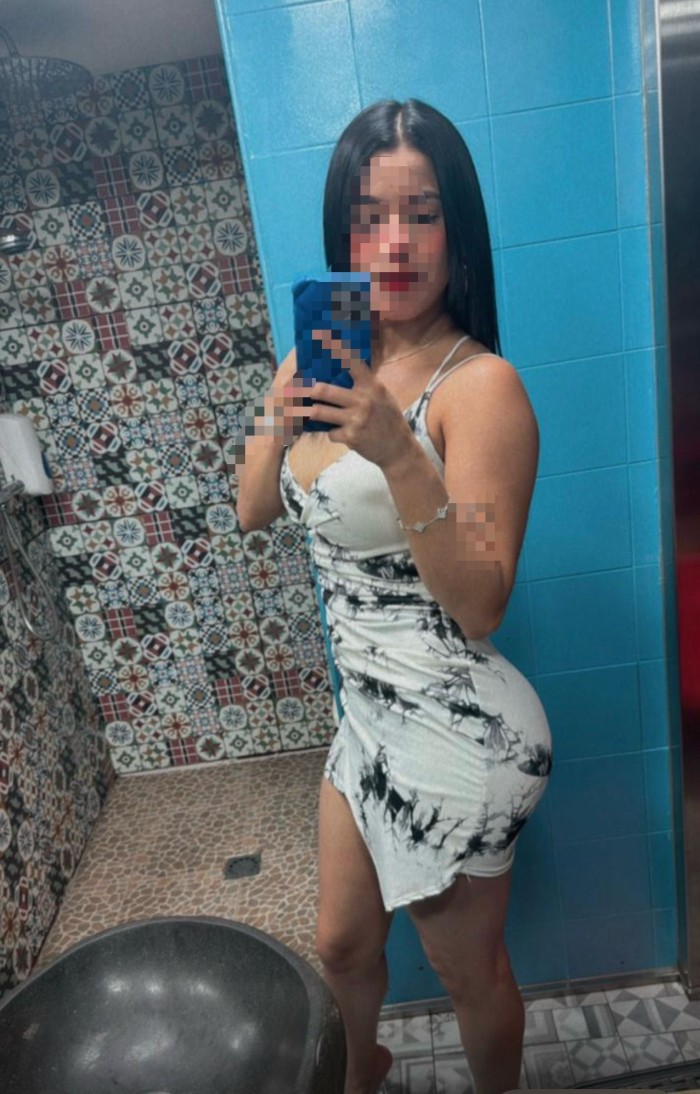 SOFIA GUAPA SEDUCTORA Y PELIGROSA