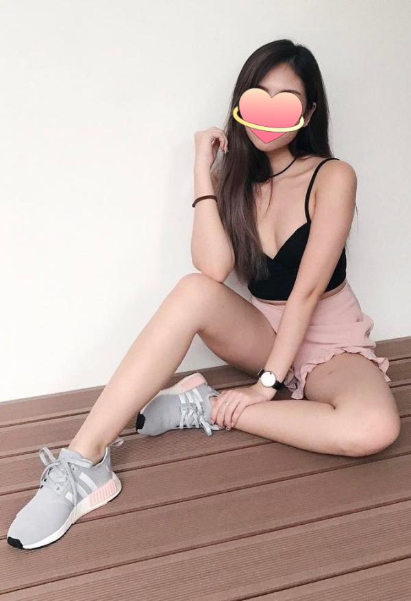 CHICAS ASIATICAS SEXYS CON MUCHO GANAS CONOCERTE