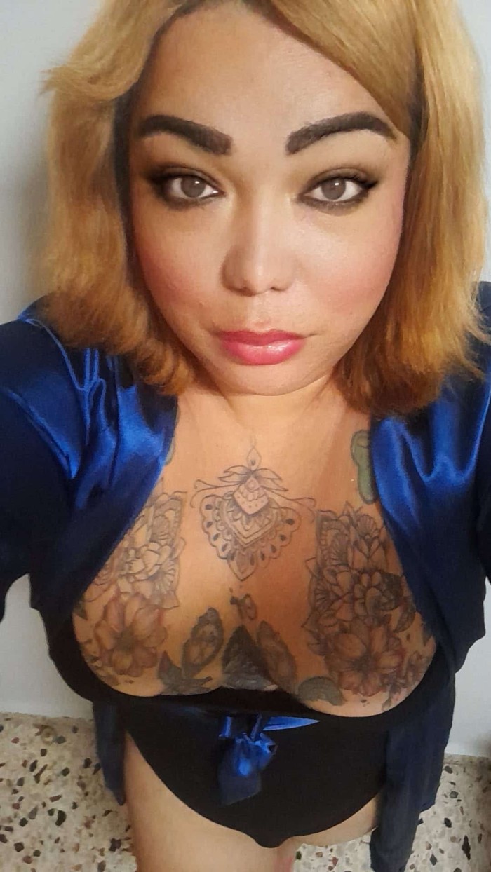 Aproveitem Camila Lopes super activa pouco dias en OURENSE.664689098