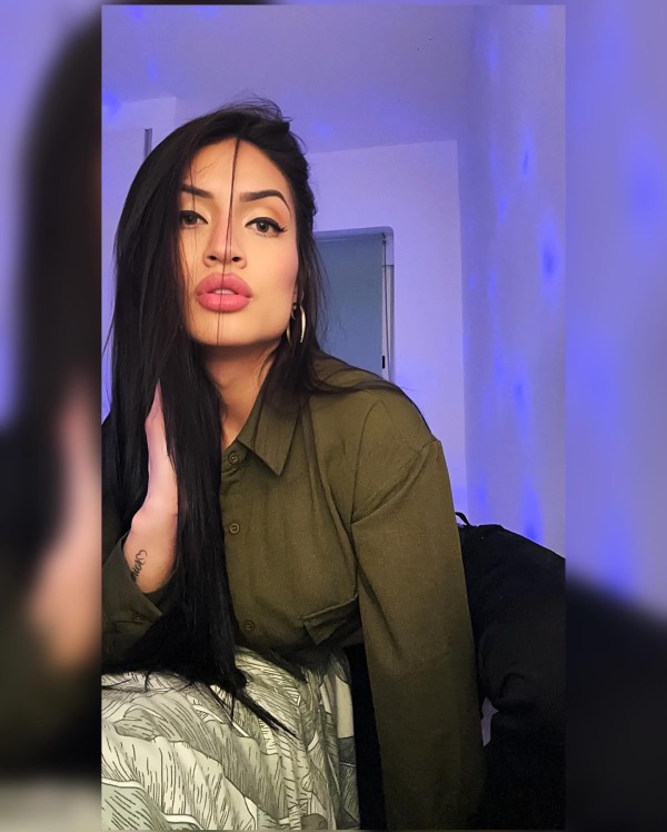 Sofía Cordoba BOMBA EXÓTICA Modelo Actriz Colombiana