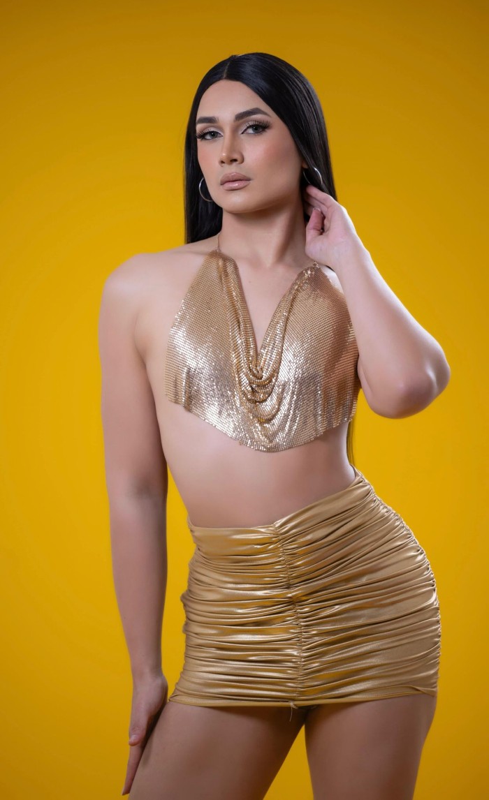 ¡DISPUESTA A TODO! ACTIVA/PASIVA TRATO DE NOVIOS