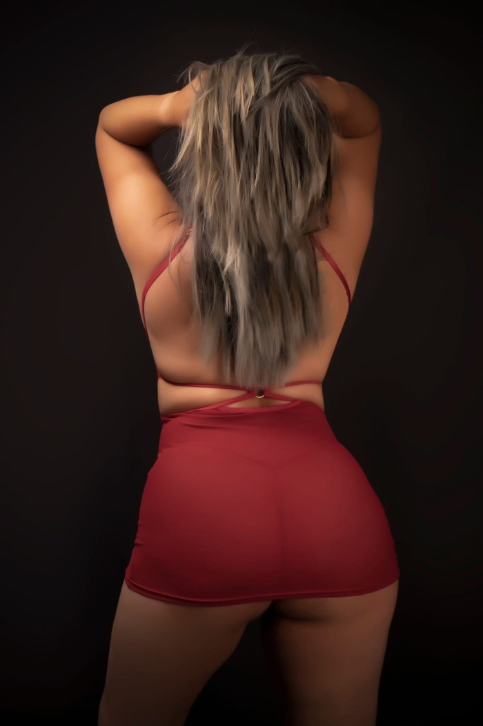 TATIANA….NOCHES DE ORGASMOS