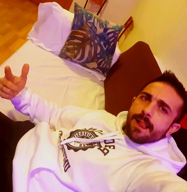 AUTÉNTICO MACHO ESPAÑOL