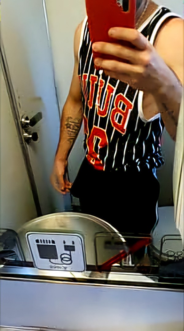 AUTÉNTICO MACHO ESPAÑOL