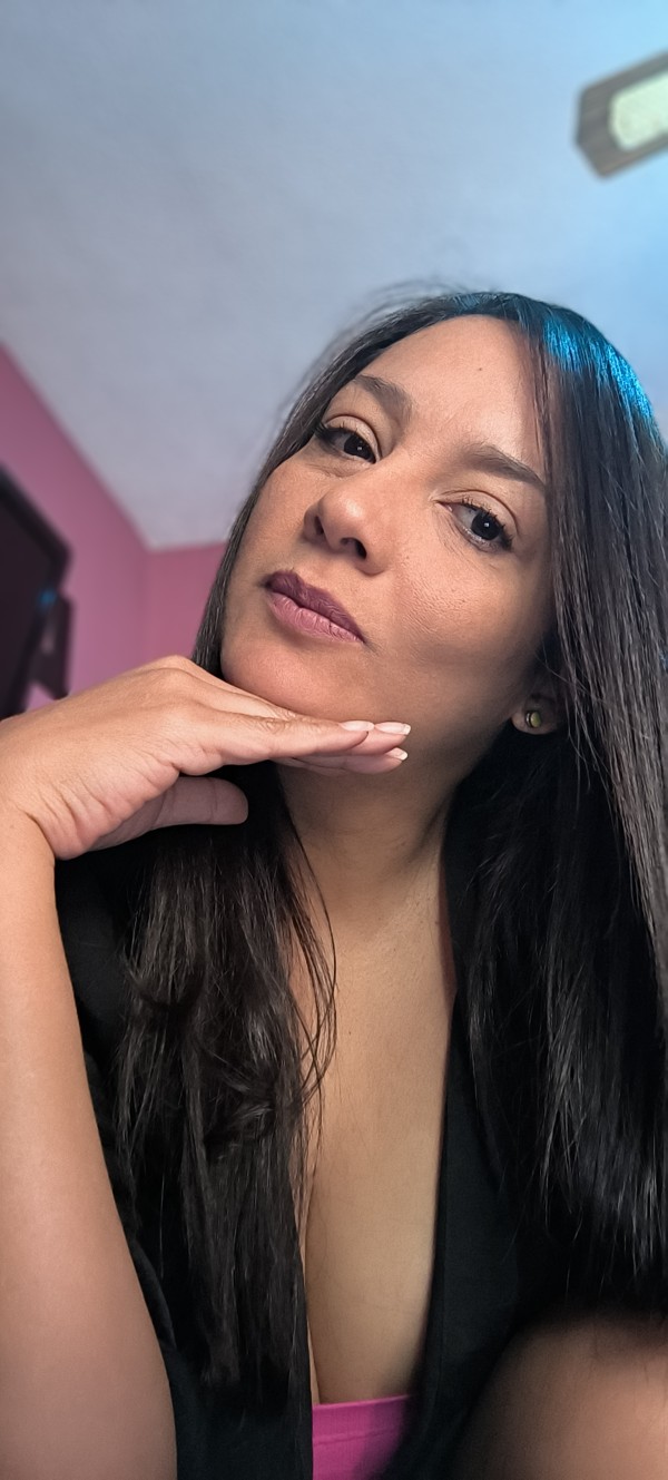 TETONA XXLLL COLOMBIANA MULTIORGASMICA SALIDAS HOT