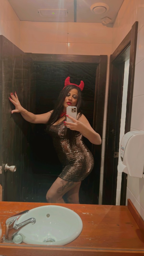 Cristal Brasileña Guapísima con squirt que vas a flippar