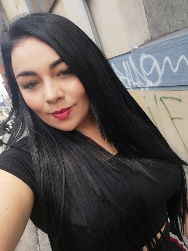 A mi me gusta en cuatro y a ti cuéntame como ?