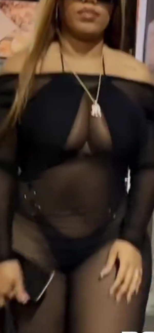 Chica fiestera dor tolos mejor de mí para pásala bn