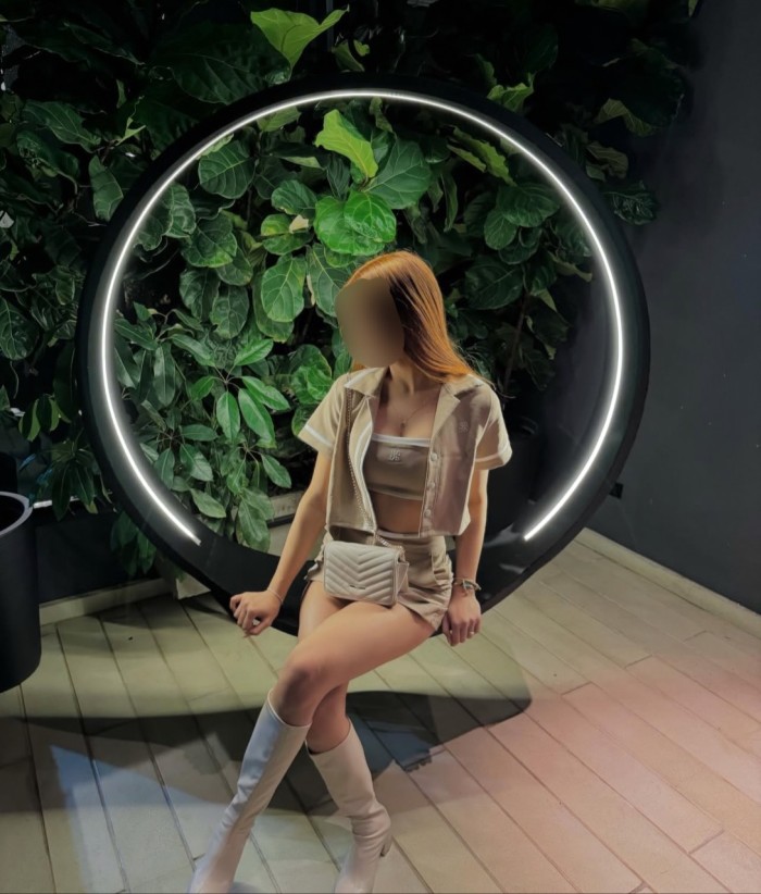 SEXI COLOMBIANA RECIÉN LLEGADA A MADRID